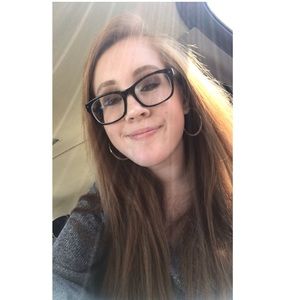 Meet your Posher, Elisabeth